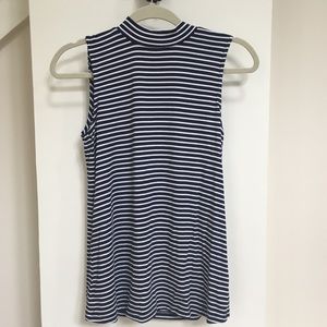 NWOT Cable & Gauge striped turtleneck tee